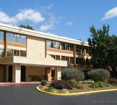 Clarion Inn Waldorf Exterior photo